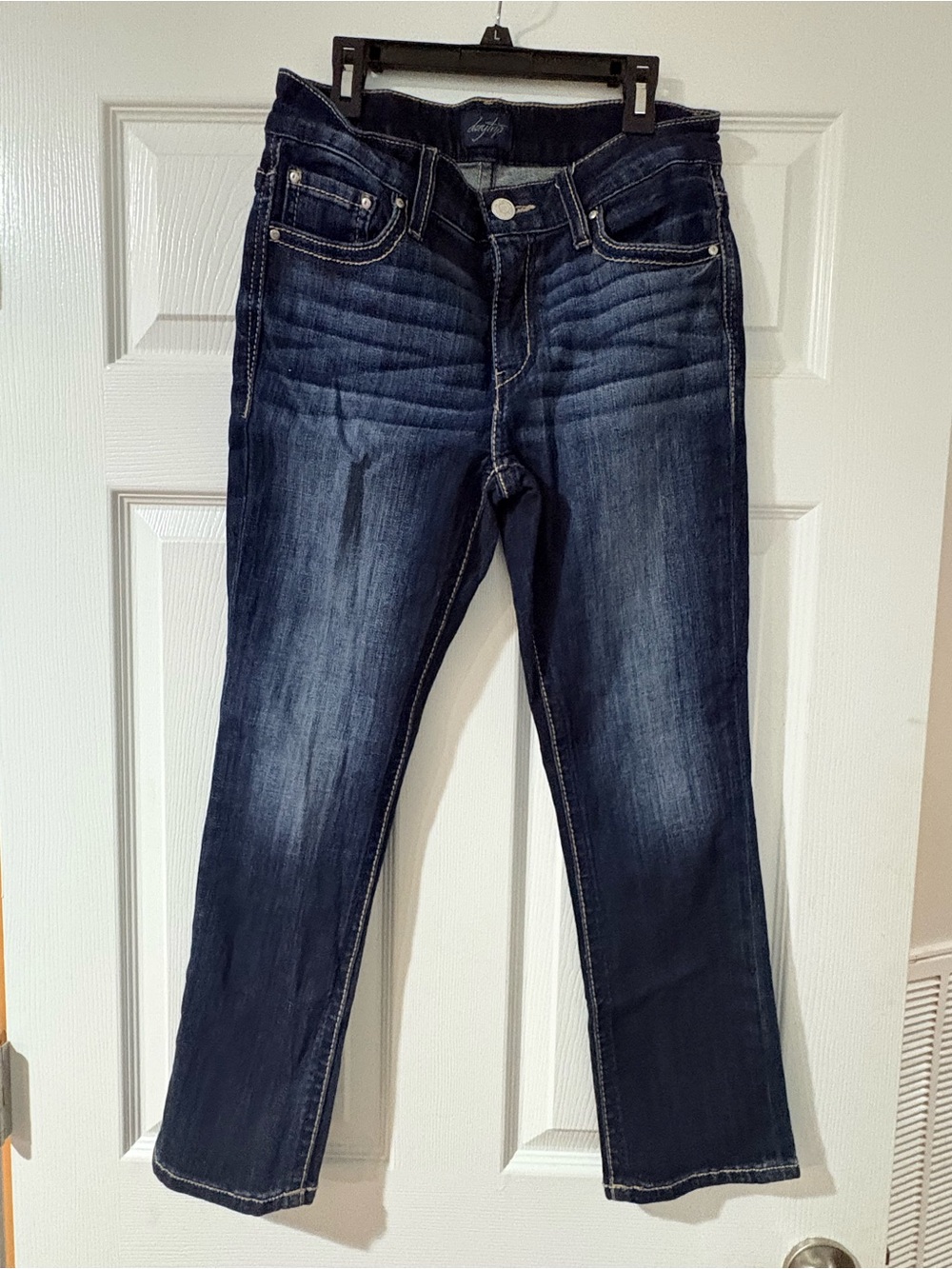 Daytrip Dark Blue Straight Leg cropped Jeans